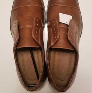 New Men's dress shoes